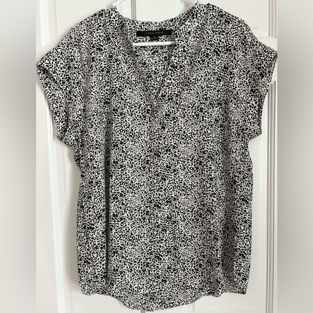 Cynthia Steffe Black and White Blouse
